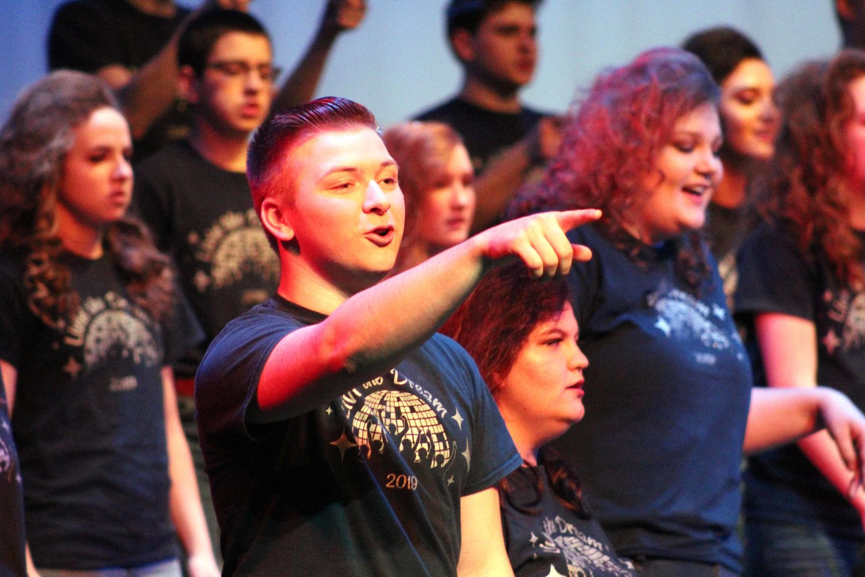 031419-reed-gallery-choir002